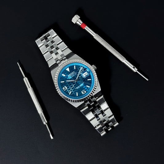 LAND-DWELLER SKY BLUE - CUSTOM SEIKO NH35 AUTOMATIC WATCH