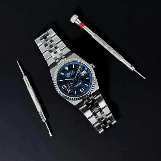 LAND-DWELLER NAVY BLUE - CUSTOM SEIKO NH35 AUTOMATIC WATCH