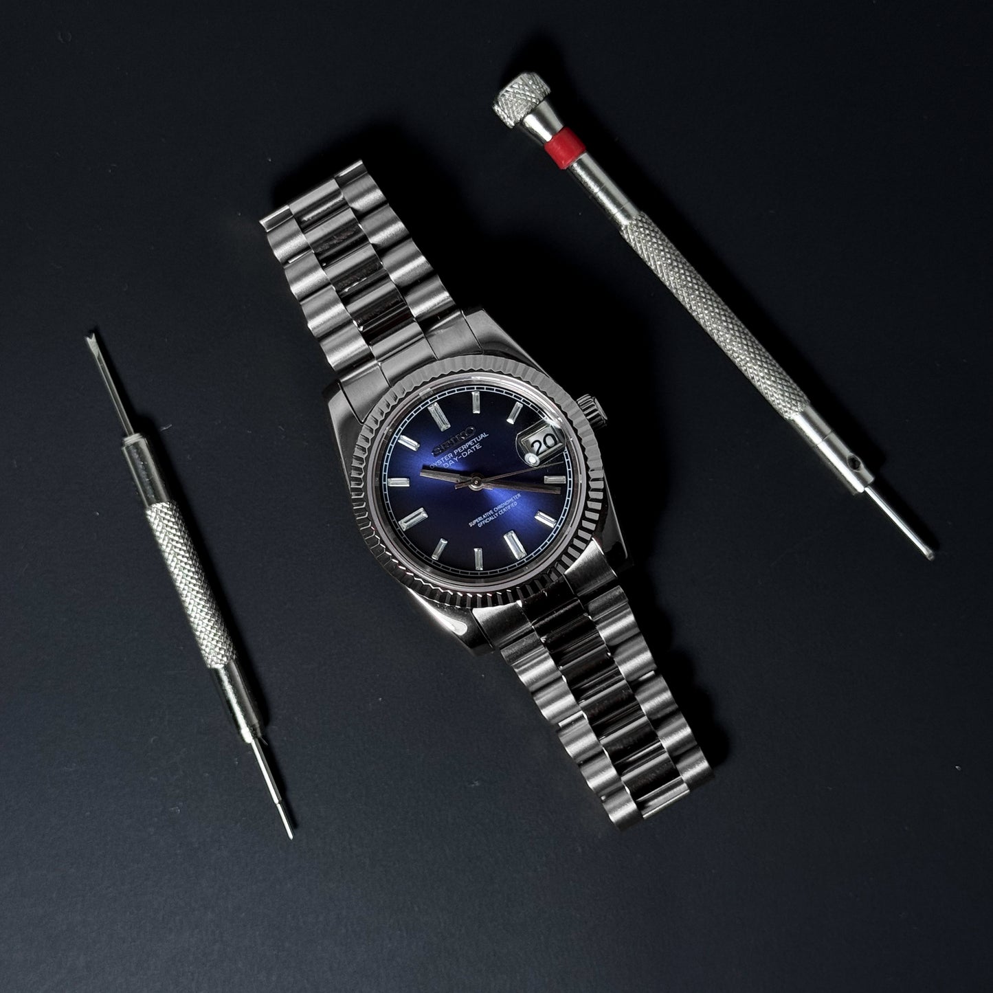 DATEJUST MIDNIGHT BLUE CRYSTALS - CUSTOM SEIKO NH35 AUTOMATIC WATCH