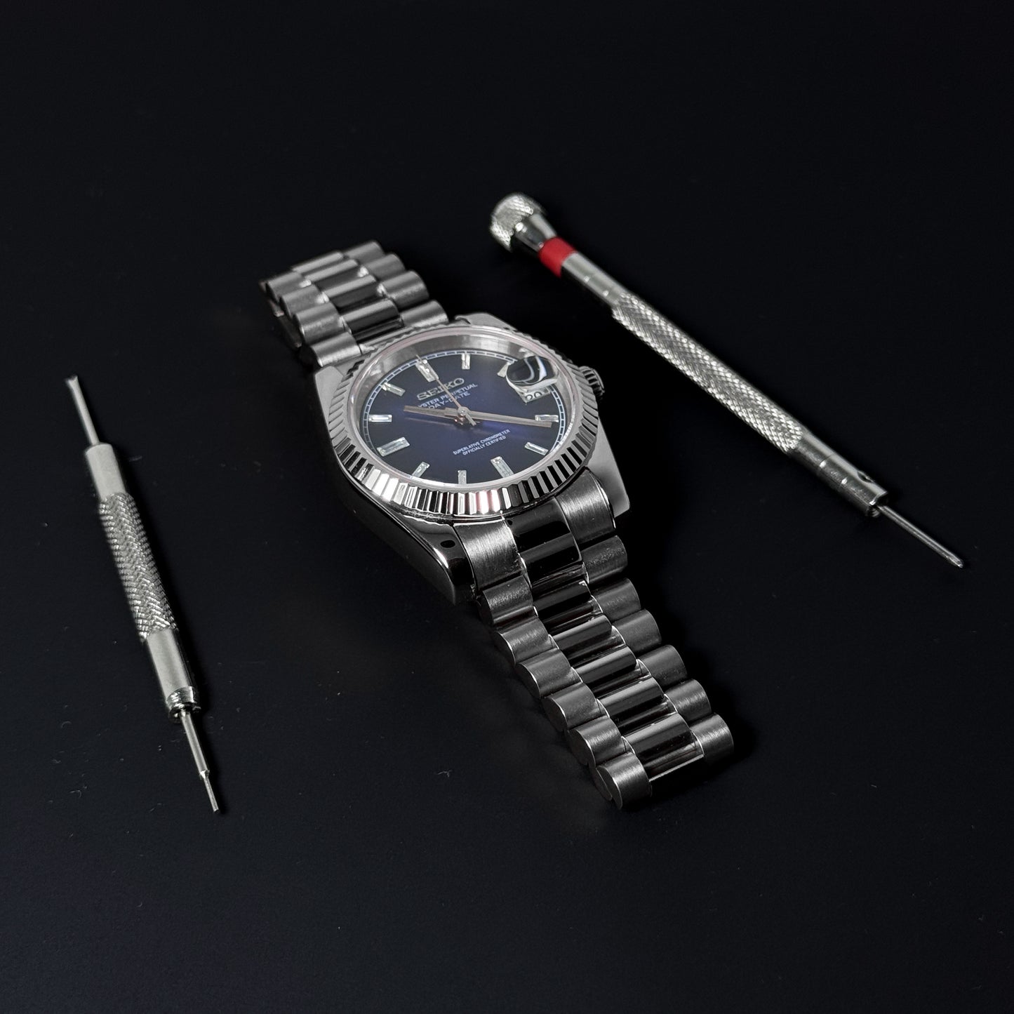 DATEJUST MIDNIGHT BLUE CRYSTALS - CUSTOM SEIKO NH35 AUTOMATIC WATCH