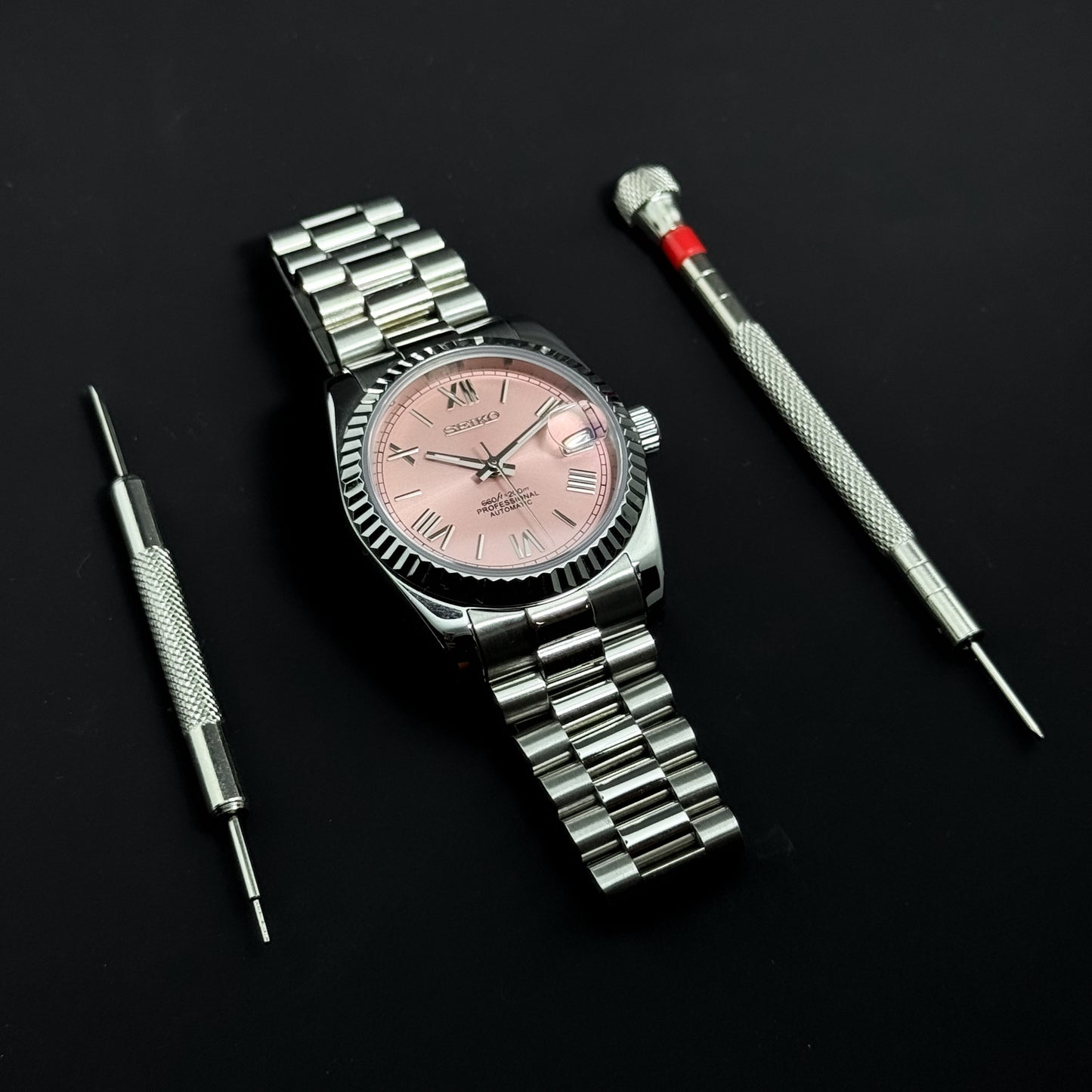 DATEJUST BABY PINK ROMAN - CUSTOM SEIKO NH35 AUTOMATIC WATCH