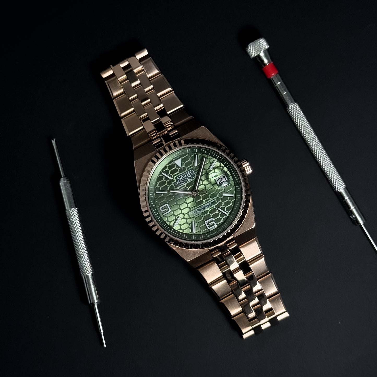 LAND-DWELLER ROSE GOLD OLIVE - CUSTOM SEIKO NH35 AUTOMATIC WATCH