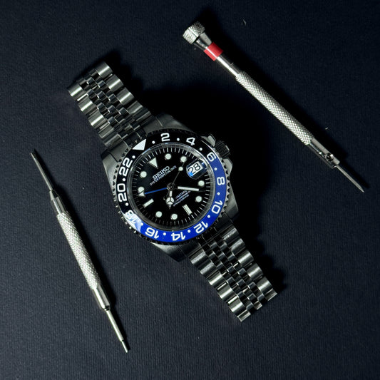 GMT- BATGIRL - CUSTOM SEIKO NH35 AUTOMATIC WATCH